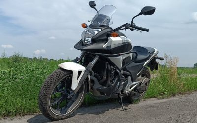 Прокат мотоцикла Honda NC 700 - Донецк, заказать или взять в аренду