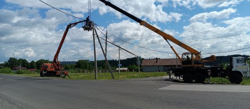 Монтаж опор и линий электропередач. Услуги спецтехники стоимость услуг и где заказать - Донецк