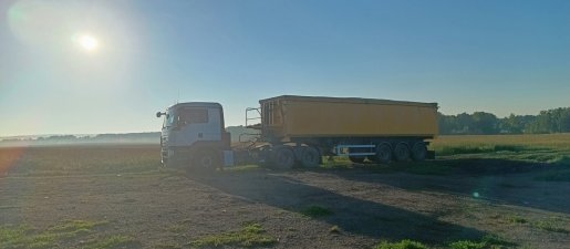 Зерновоз Перевозка зерна полуприцепами взять в аренду, заказать, цены, услуги - Димитров